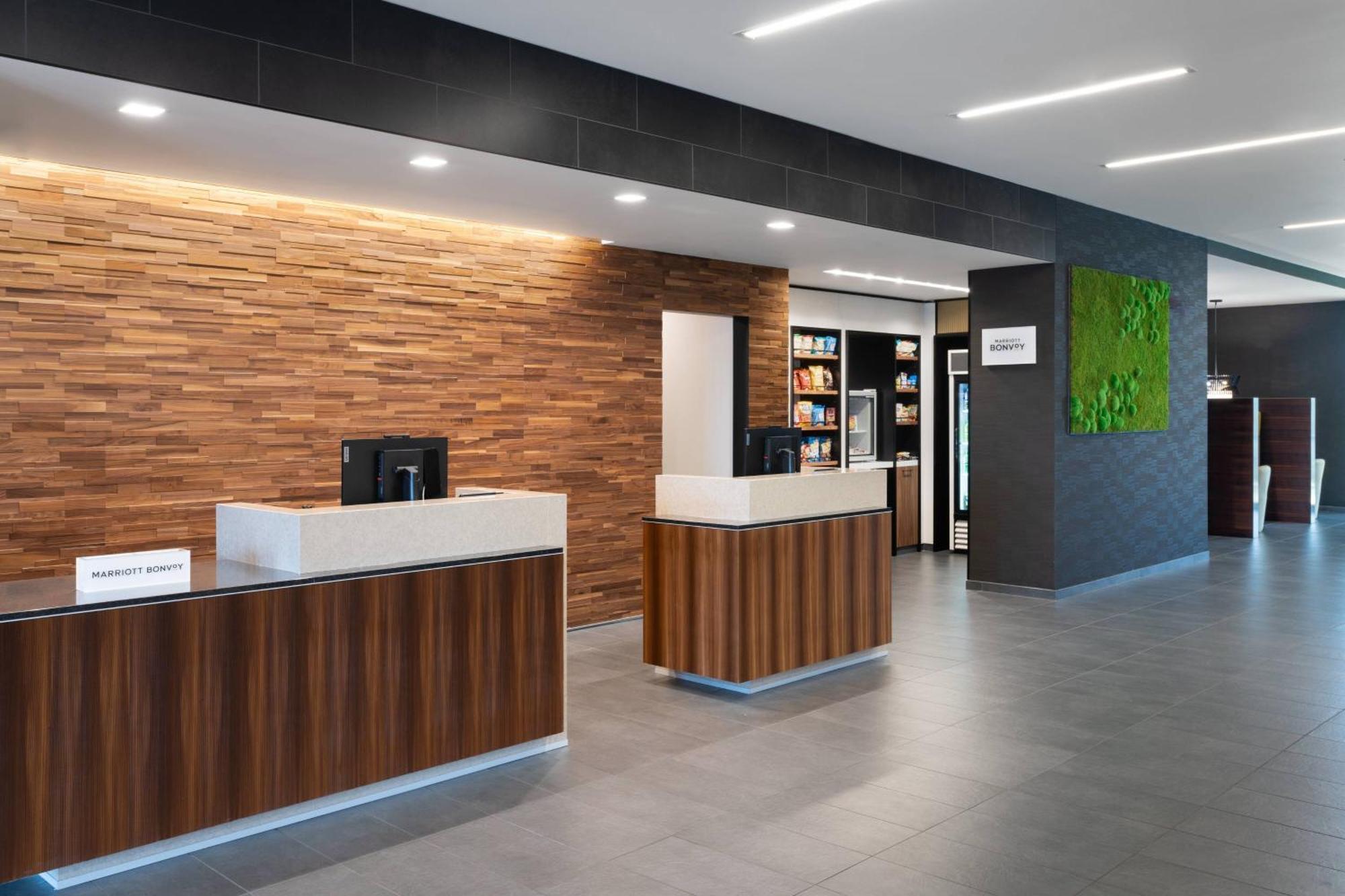Courtyard By Marriott Port St. Lucie Tradition Exterior photo